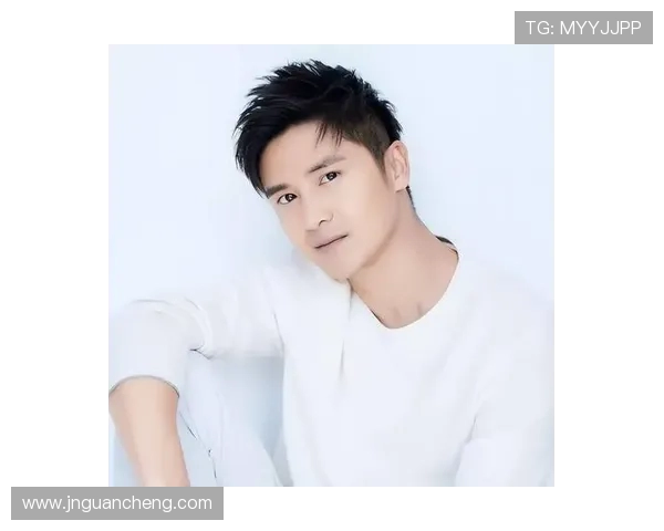 田亮携家人温馨亮相分享育儿心得展现运动员父爱与家庭温情