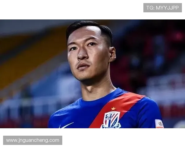 吴曦领衔中场核心全面解析带领球队攻防转换与战术执行力提升