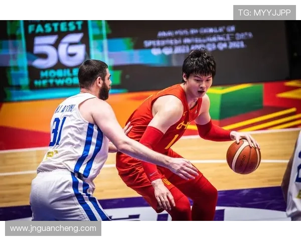 周琦重返巅峰带领中国男篮再创辉煌引发球迷热烈讨论