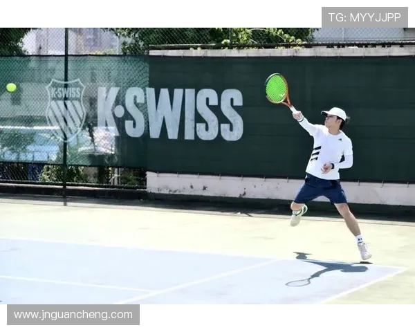 网球运动的魅力与发展趋势探究及其对现代体育文化的深远影响