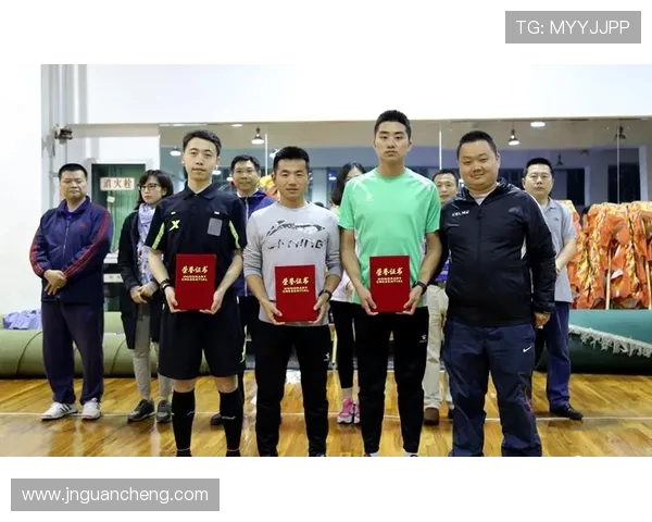 西安足球队在邀请赛中的战术表现分析与点评