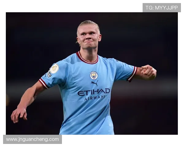 哈兰德：如何在足球界崭露头角并成为未来之星的传奇之路