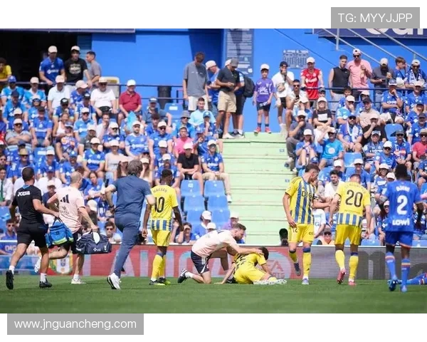 巴伦西亚主场迎战皇马双方争夺西甲积分榜重要位置